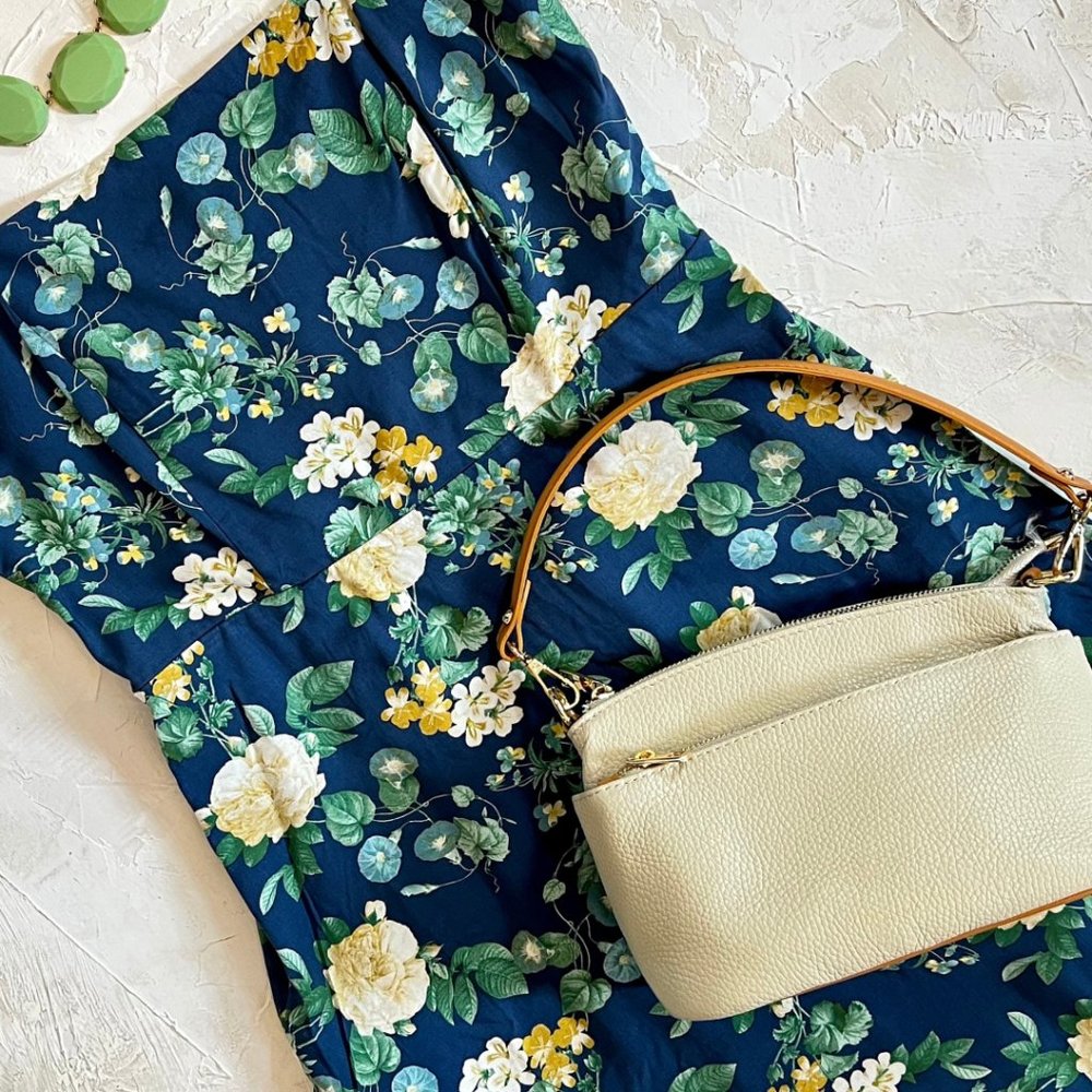 Beige Purse with brown straps